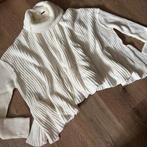 Free People White Cream Turtleneck‎ Ruffle Sweater Size XS